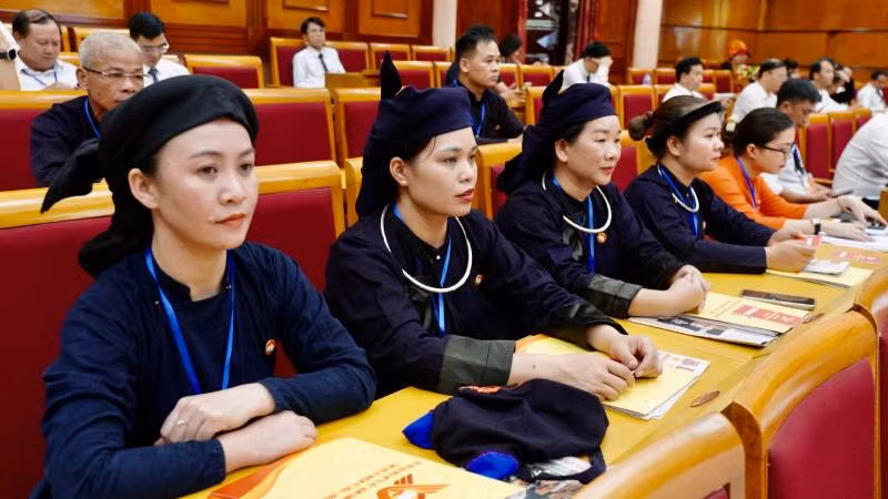 Đại biểu các tầng lớp nhân dân các dân tộc tham dự Đại hội.