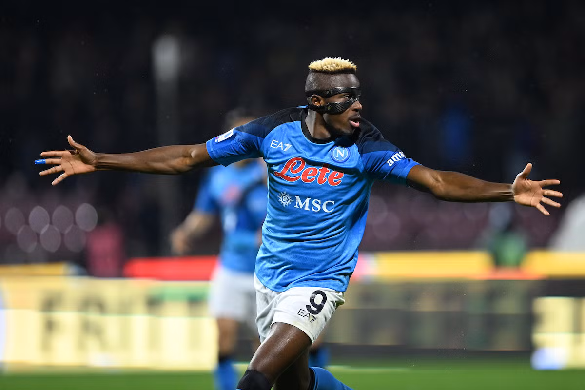 Victor Osimhen là ứng cử viên cho vị trí số 9 ở Chelsea. (Ảnh: ESPN)
