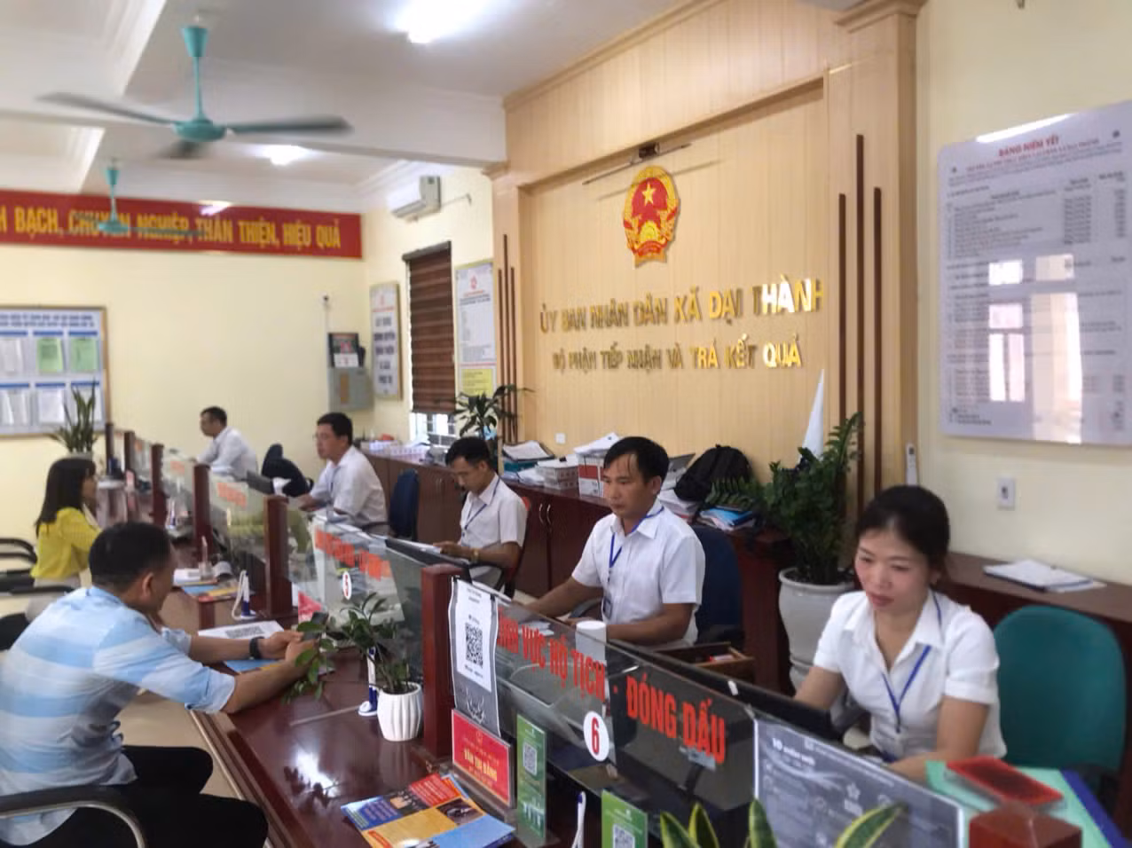 Sau sắp xếp đơn vị hành chính đòi hỏi cán bộ công chức nâng cao hơn nữa tinh thần trách nhiệm, tận tụy phục vụ nhân dân