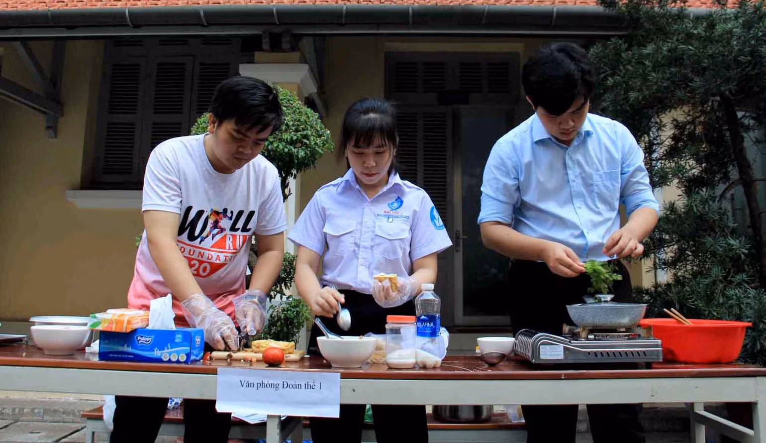 Cũng trong dịp này, trên địa bàn Thành phố Hồ Chí Minh diễn ra sôi nổi các hoạt động Ngày Quốc tế Phụ nữ 8/3. Cụ thể, tại Trường đại học Khoa học tự nhiên (Đại học Quốc gia Thành phố Hồ Chí Minh) có cuộc thi do Đoàn trường tổ chức.