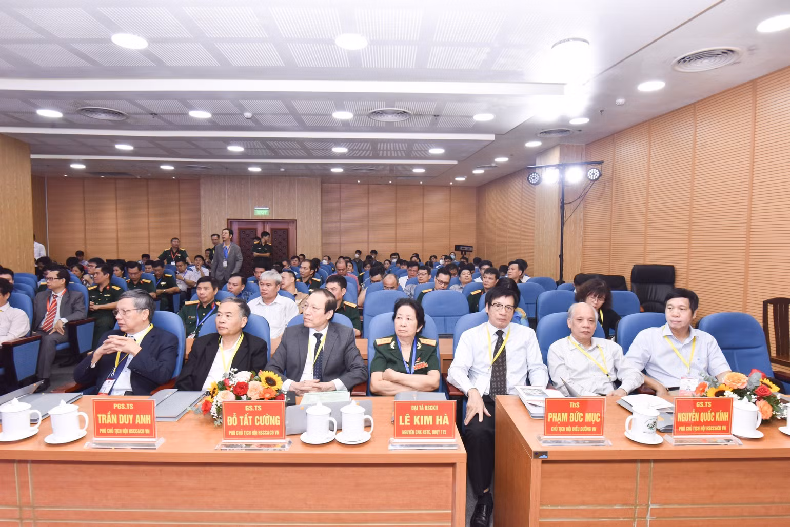 Quang cảnh Hội nghị Quang cảnh Hội nghị