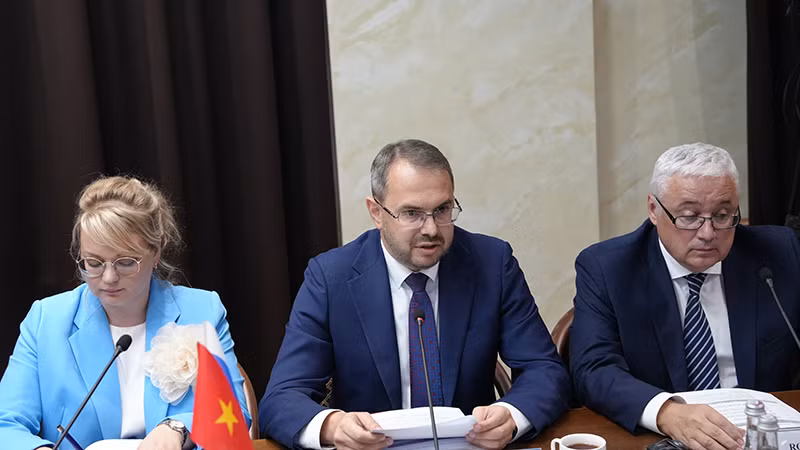 Thứ trưởng Khoa học và Giáo dục đại học Liên bang Nga Konstantin Mogilevsky. (Ảnh: XUÂN HƯNG) Thứ trưởng Khoa học và Giáo dục đại học Liên bang Nga Konstantin Mogilevsky. (Ảnh: XUÂN HƯNG)