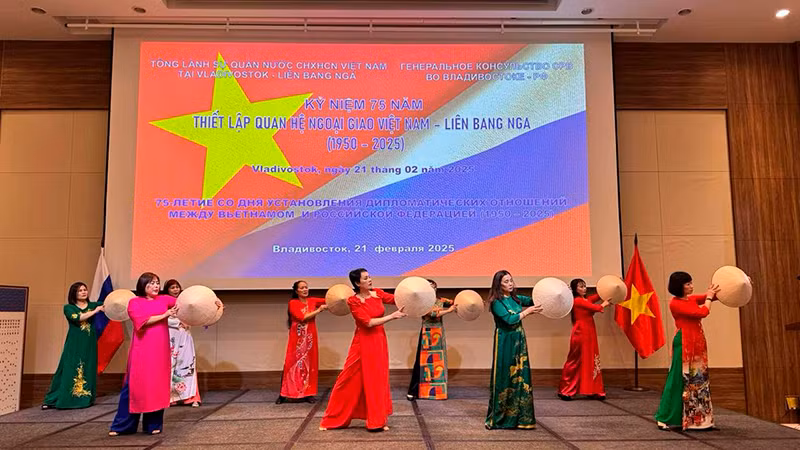 Lễ kỷ niệm để lại dấu ấn đặc biệt đối với các đại biểu tham dự và bạn bè Nga.