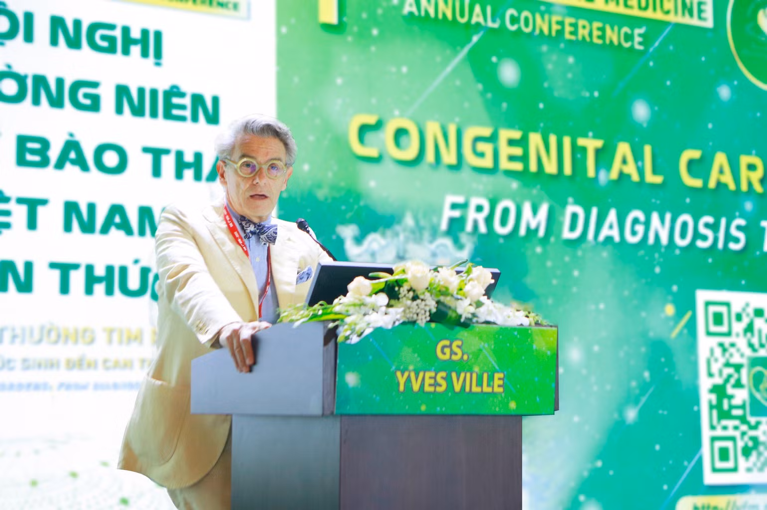 Giáo sư Yves Ville chia sẻ về can thiệp bào thai mắc bệnh lý tim bẩm sinh.