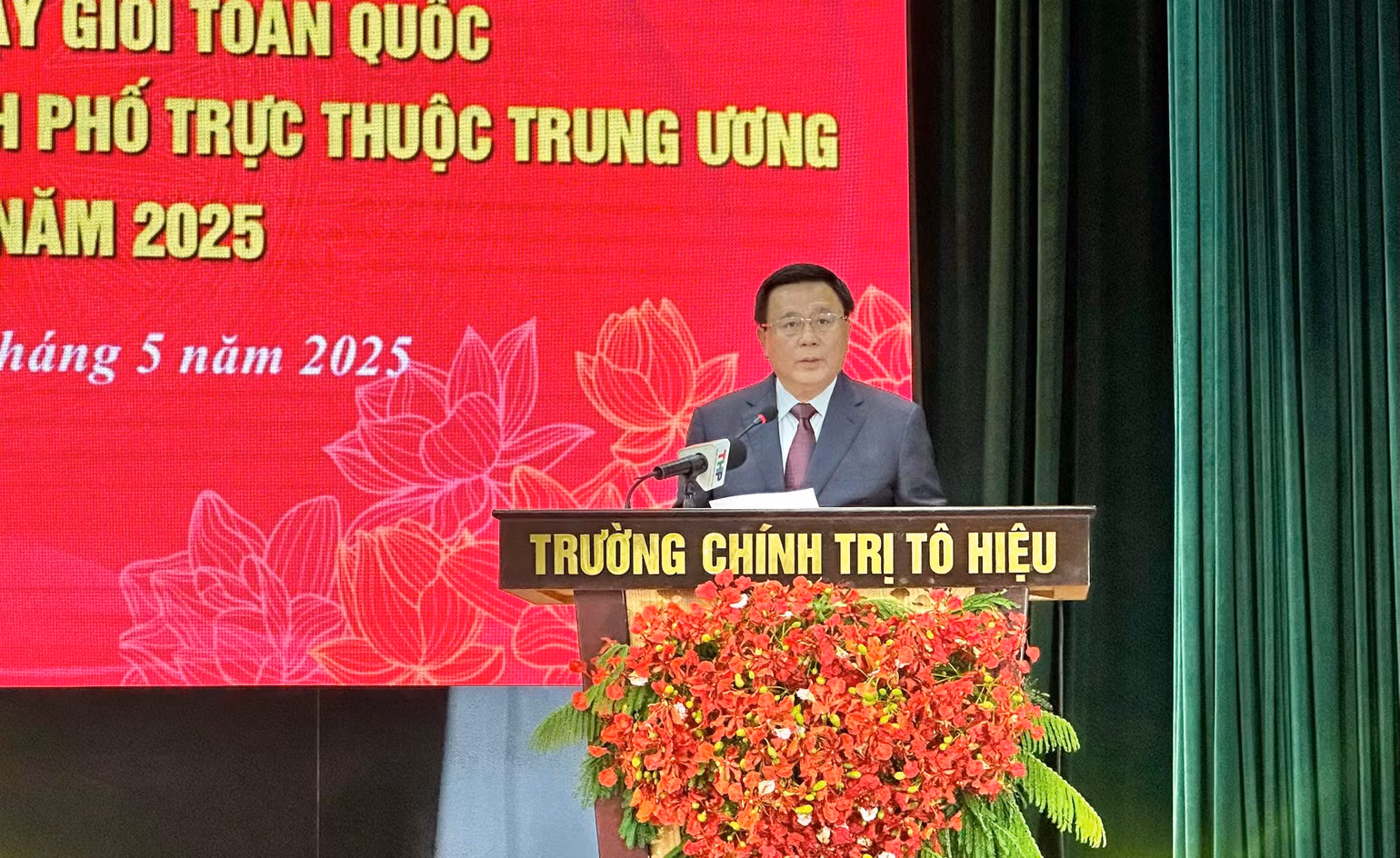 Đồng chí Nguyễn Xuân Thắng, Ủy viên Bộ Chính trị, Giám đốc Học viện Chính trị quốc gia Hồ Chí Minh, Chủ tịch Hội đồng Lý luận Trung ương.