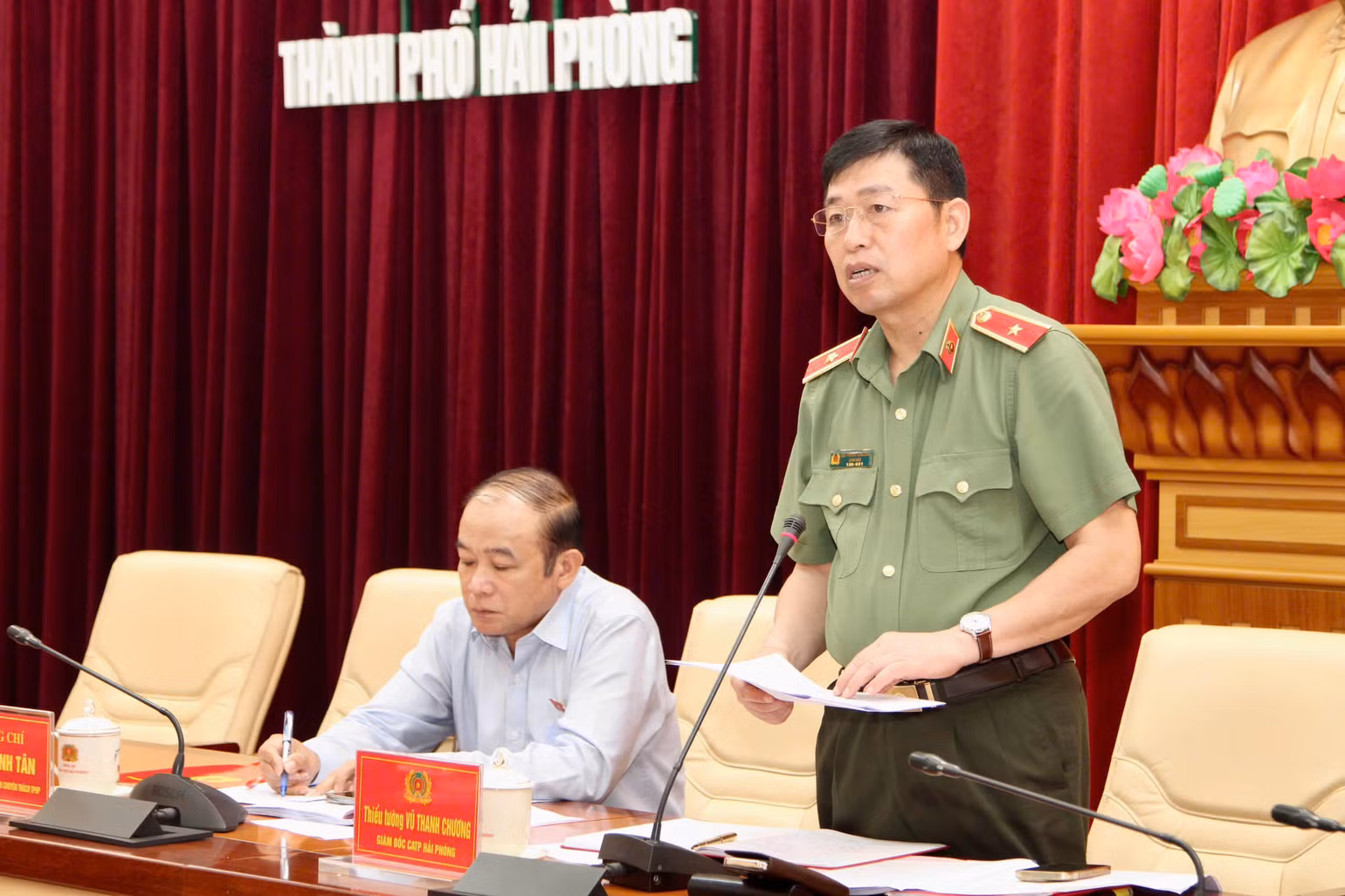 Thiếu tướng Vũ Thanh Chương, Giám đốc Công an thành phố Hải Phòng.