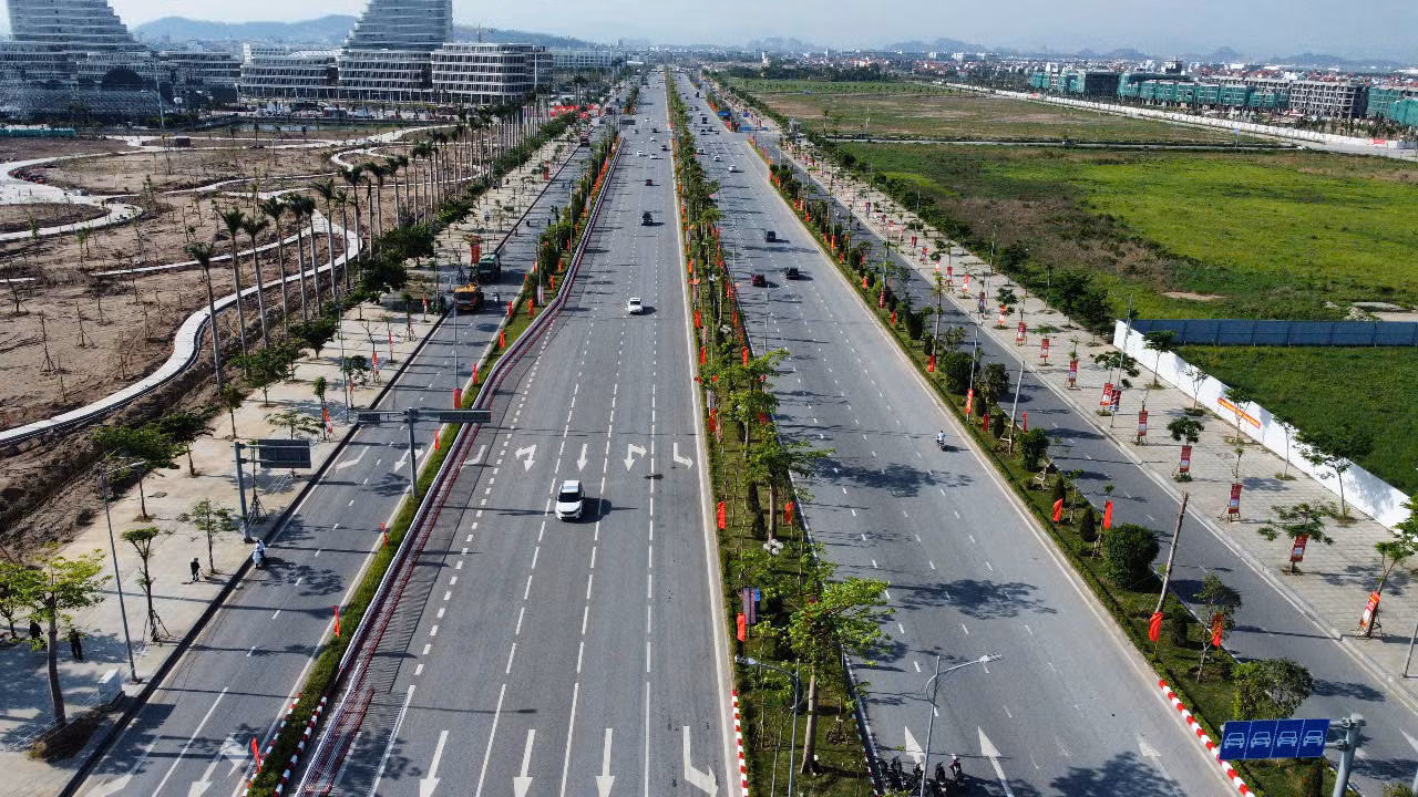 Toàn cảnh tuyến đường Đỗ Mười.
