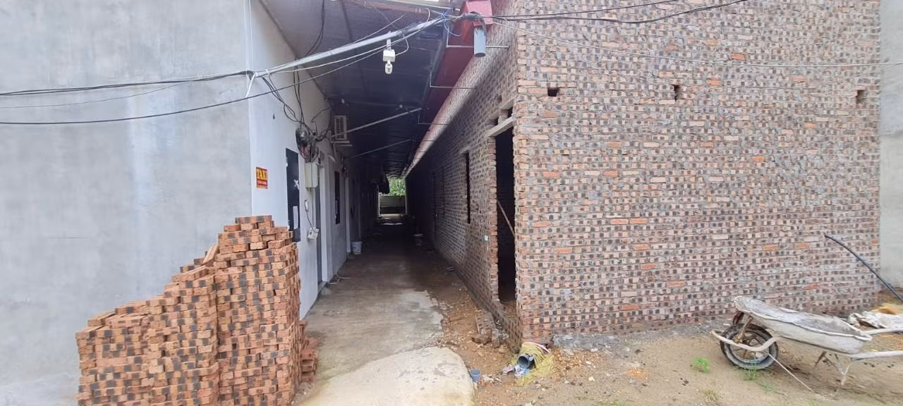 Nhiều nhà trọ được xây dựng trái phép tại xã Thiện Kế.