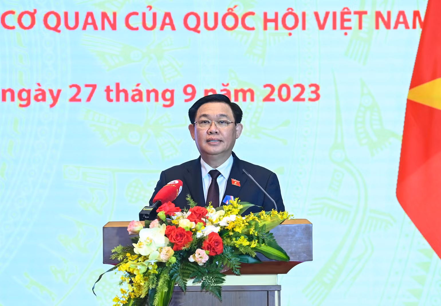 Chủ tịch Quốc hội Vương Đình Huệ phát biểu tại buổi lễ. (Ảnh Duy Linh)