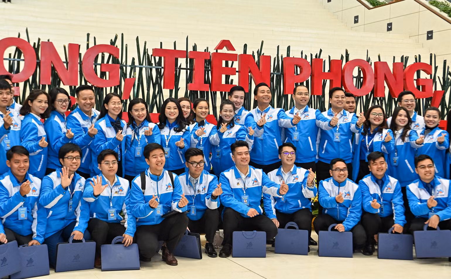 Đoàn đại biểu thanh niên Thủ đô dự đại hội. Đoàn đại biểu thanh niên Thủ đô dự đại hội.
