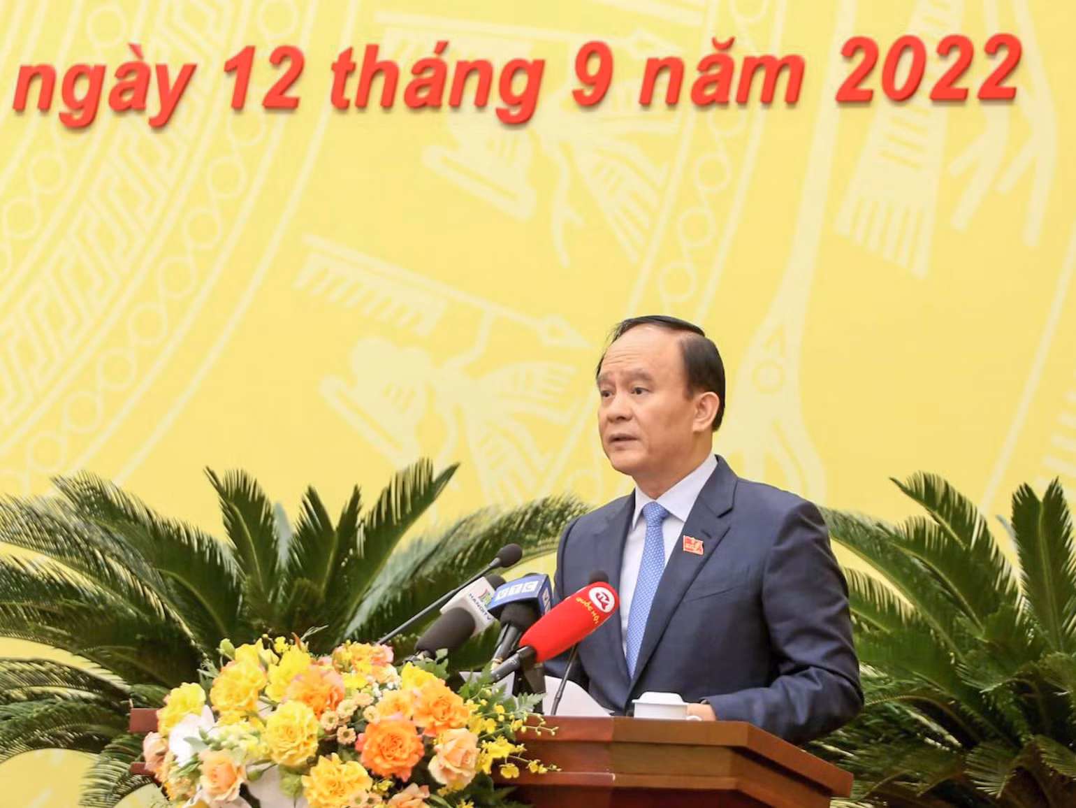 Chủ tịch HĐND thành phố Hà Nội Nguyễn Ngọc Tuấn phát biểu khai mạc phiên họp. (Ảnh Duy Linh) Chủ tịch HĐND thành phố Hà Nội Nguyễn Ngọc Tuấn phát biểu khai mạc phiên họp. (Ảnh Duy Linh)