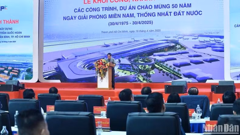 Quang cảnhlễ khởi công, khánh thành các công trình, dự án chào mừng 50 năm Ngày Giải phóng miền nam, thống nhất đất nước (30/4/1975-30/4/2025). Quang cảnhlễ khởi công, khánh thành các công trình, dự án chào mừng 50 năm Ngày Giải phóng miền nam, thống nhất đất nước (30/4/1975-30/4/2025).