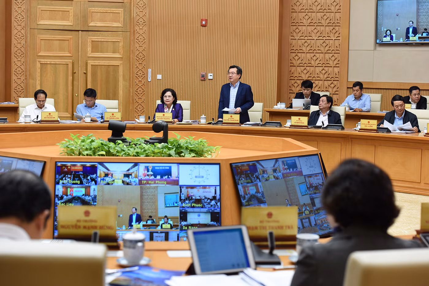 Bộ trưởng Xây dựng Nguyễn Thanh Nghị phát biểu. Bộ trưởng Xây dựng Nguyễn Thanh Nghị phát biểu.