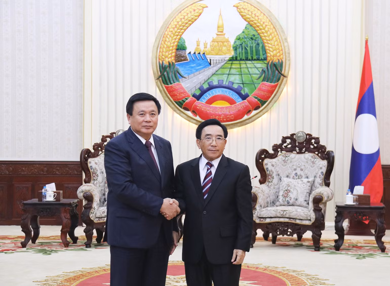 Đồng chí Nguyễn Xuân Thắng tiếp kiến Thủ tướng Chính phủ Lào Phankham Viphavanh. (Ảnh: TRỊNH DŨNG) Đồng chí Nguyễn Xuân Thắng tiếp kiến Thủ tướng Chính phủ Lào Phankham Viphavanh. (Ảnh: TRỊNH DŨNG)