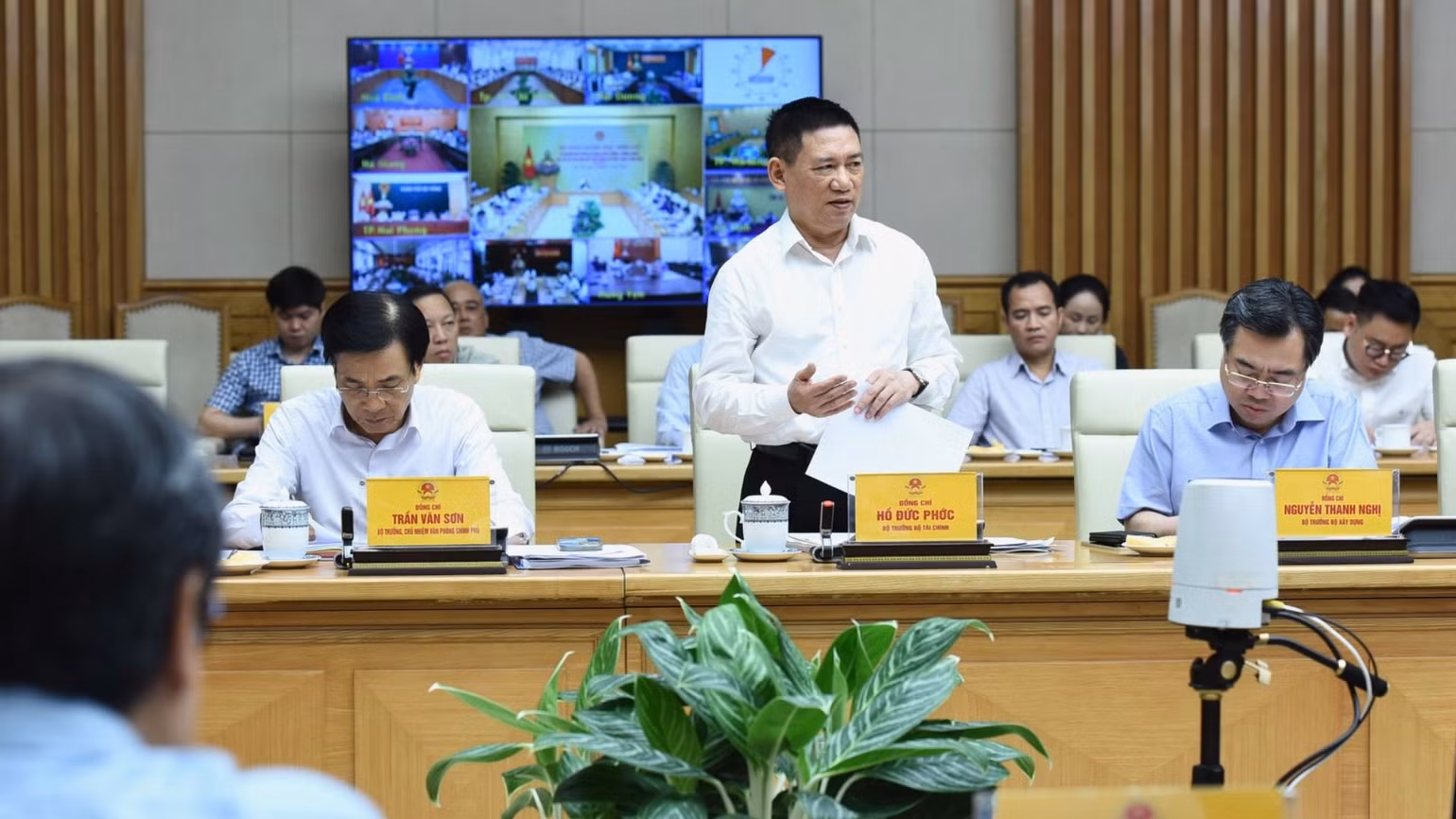 Bộ trưởng Tài chính Hồ Đức Phớc phát biểu tại hội nghị.