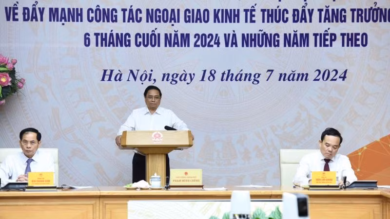 Thủ tướng Phạm Minh Chính phát biểu ý kiến tại hội nghị.