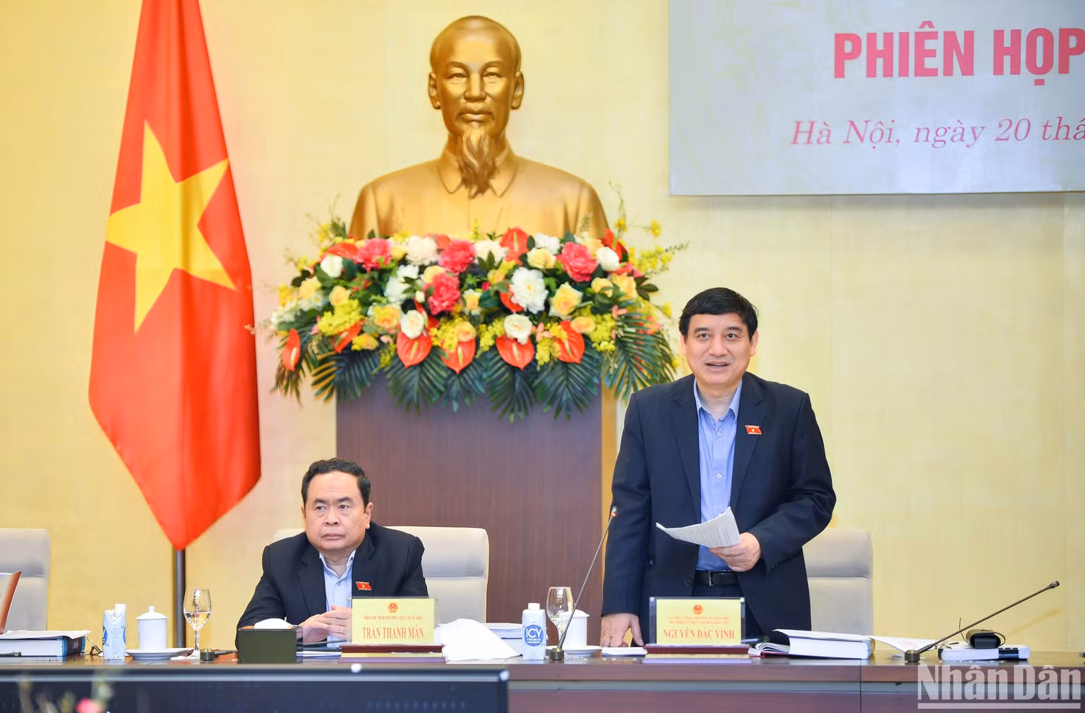 Chủ nhiệm Ủy ban Văn hóa, Giáo dục Nguyễn Đắc Vinh phát biểu. Chủ nhiệm Ủy ban Văn hóa, Giáo dục Nguyễn Đắc Vinh phát biểu.