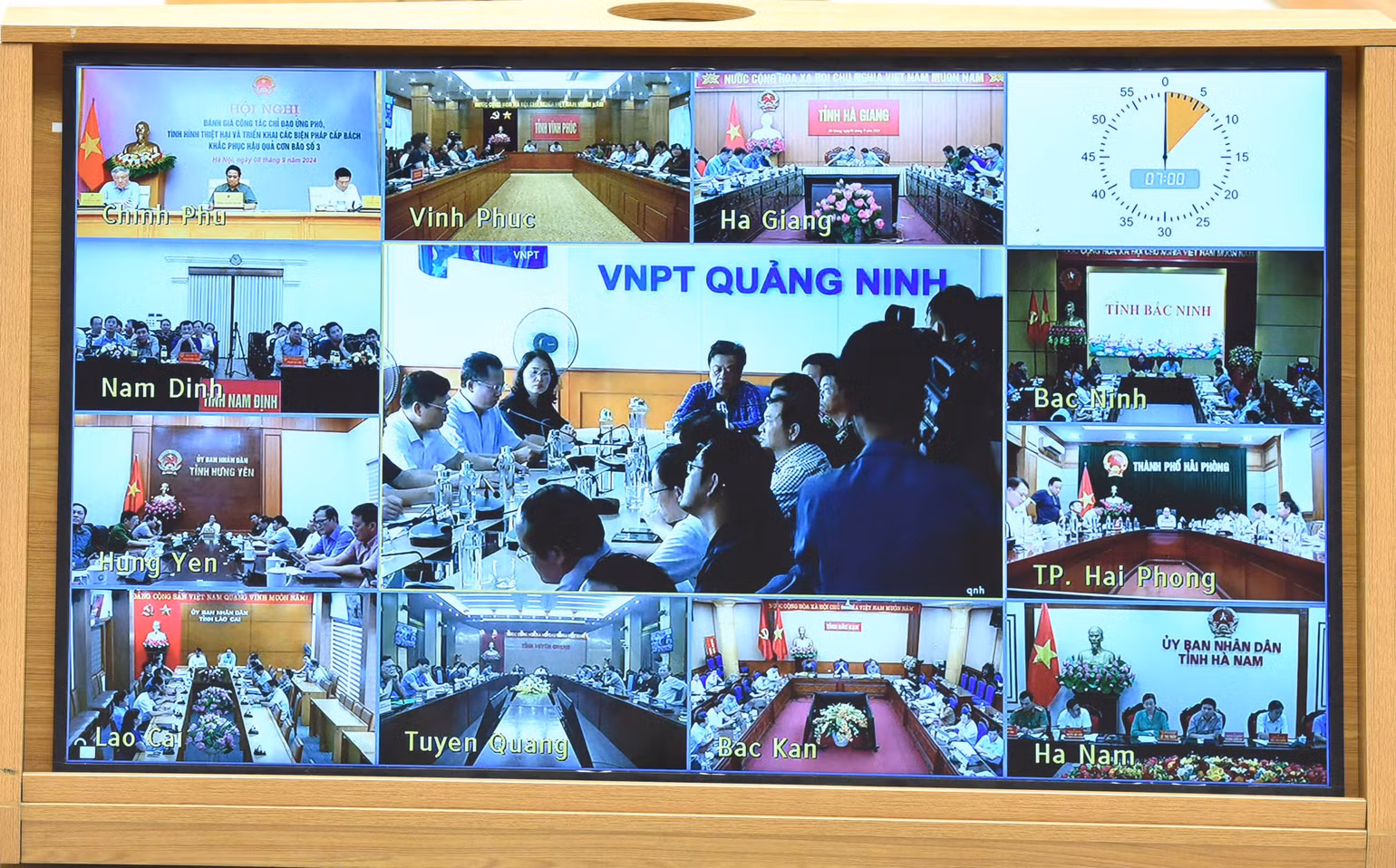 Đại diện lãnh đạo tỉnh Quảng Ninh phát biểu tại điểm cầu Quảng Ninh.