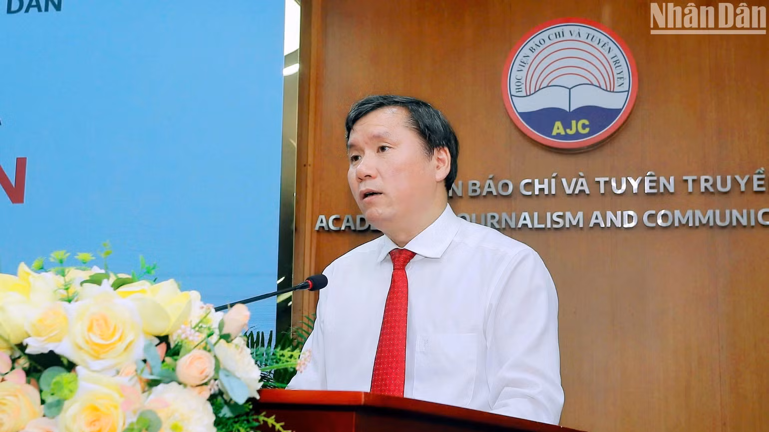 GS, TS Lê Văn Lợi phát biểu tại hội thảo. GS, TS Lê Văn Lợi phát biểu tại hội thảo.