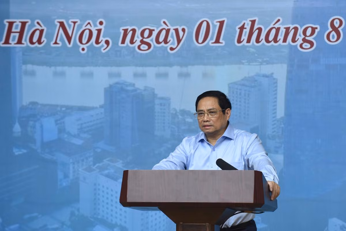 Thủ tướng bày tỏ mong muốn sau Hội nghị sẽ có chuyển biến thực sự về vấn đề nhà ở cho công nhân, người thu nhập thấp.