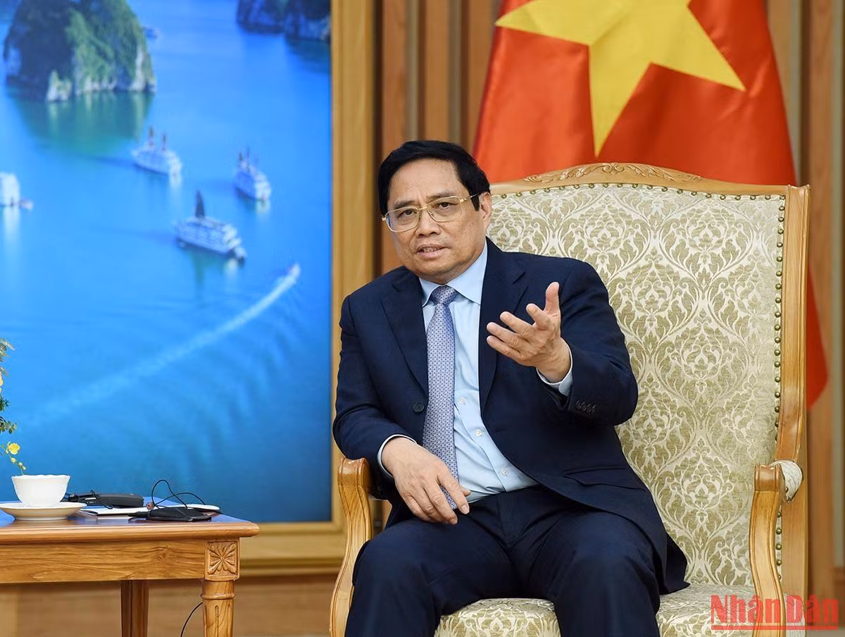 Thủ tướng Chính phủ Phạm Minh Chính đề nghị các cơ quan hữu quan hai nước cần tích cực hợp tác, tận dụng cơ hội mới cho quá trình cơ cấu lại chuỗi cung ứng và tăng cường hợp tác trong các lĩnh vực của cách mạng công nghiệp 4.0, đồng thời bảo đảm an ninh mạng trong quá trình phát triển kinh tế số…