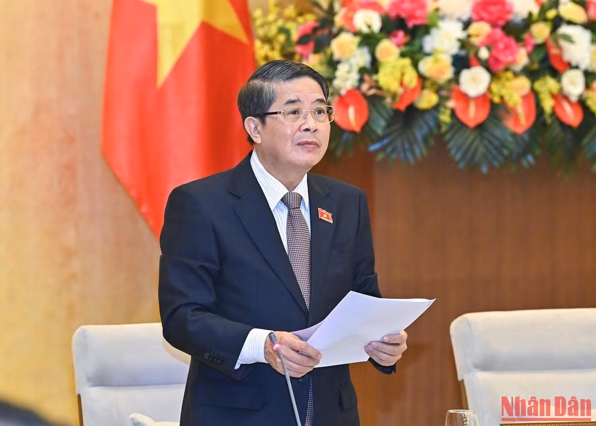 Phó Chủ tịch Quốc hội Nguyễn Đức Hải điều hành nội dung cho ý kiến về dự kiến kế hoạch đầu tư công trung hạn vốn ngân sách Trung ương giai đoạn 2021-2025… Phó Chủ tịch Quốc hội Nguyễn Đức Hải điều hành nội dung cho ý kiến về dự kiến kế hoạch đầu tư công trung hạn vốn ngân sách Trung ương giai đoạn 2021-2025…