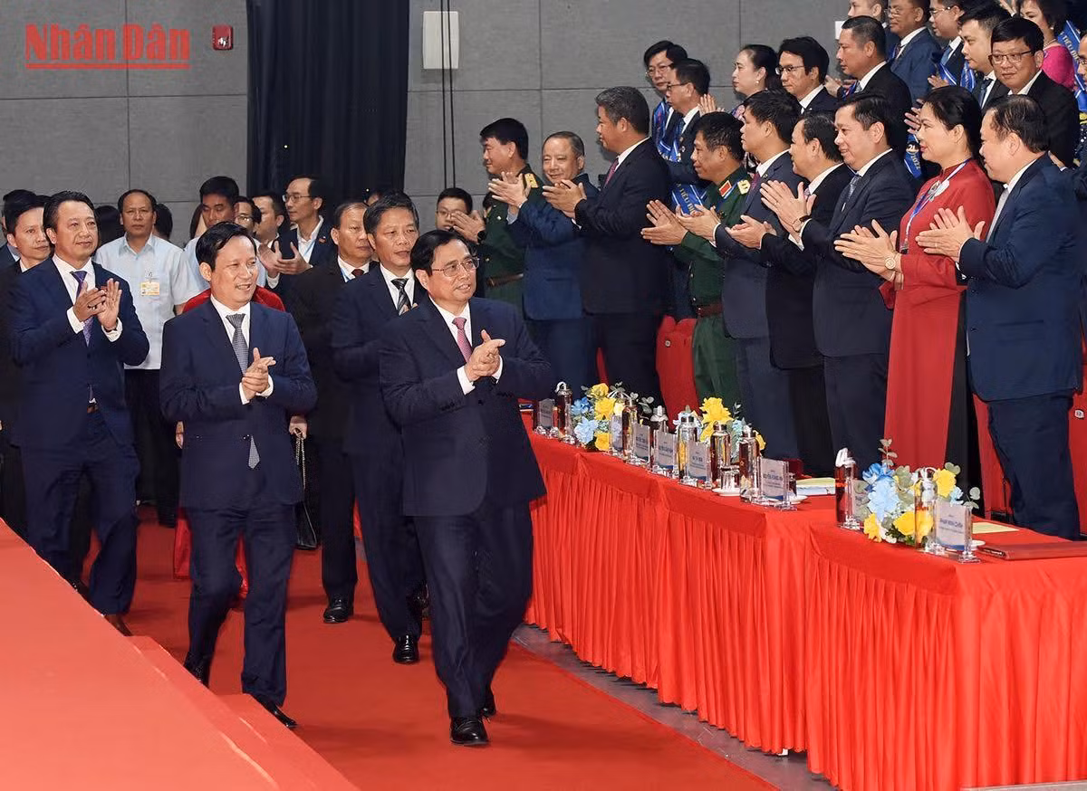 Thủ tướng Chính phủ Phạm Minh Chính cùng các đồng chí lãnh đạo Đảng, Nhà nước dự lễ kỷ niệm.