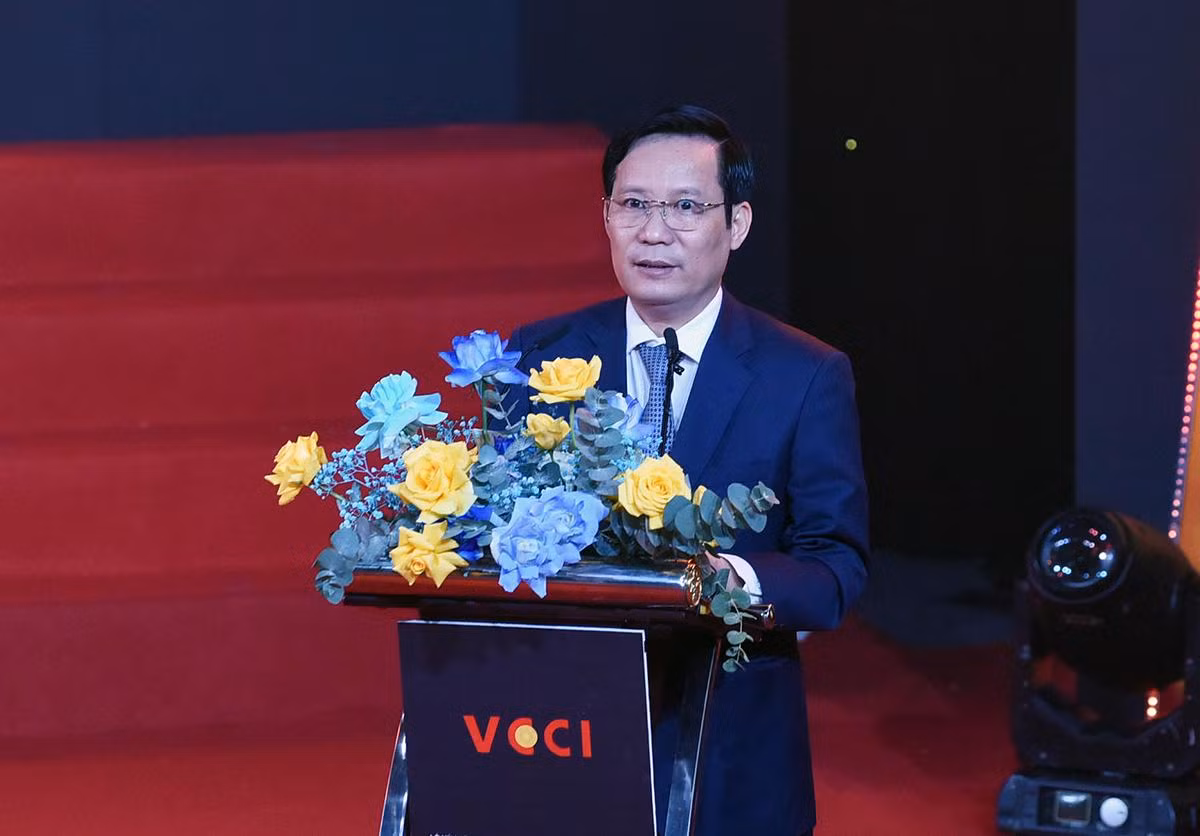 Chủ tịch Liên đoàn Thương mại và Công nghiệp Việt Nam (VCCI) Phạm Tấn Công phát biểu khai mạc lễ kỷ niệm.
