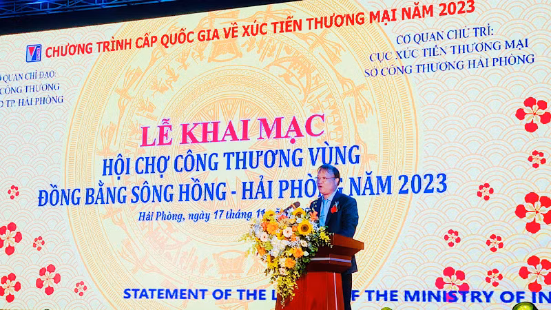 Thứ trưởng Công thương Đỗ Thắng Hải phát biểu tại Lễ khai mạc hội chợ.