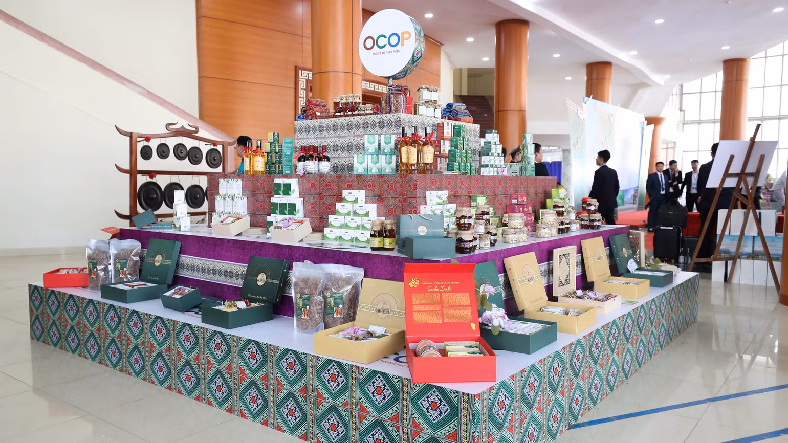 Sản vật Hoa Đất Mường được trưng bày tại các hội nghị lớn của tỉnh Hòa Bình.