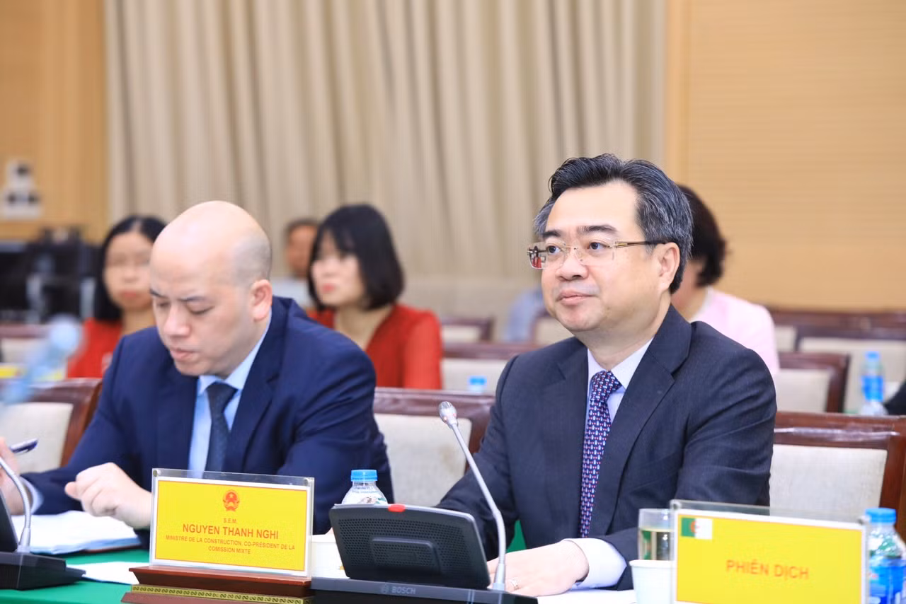Bộ trưởng Xây dựng Nguyễn Thanh Nghị phát biểu tại hội nghị.
