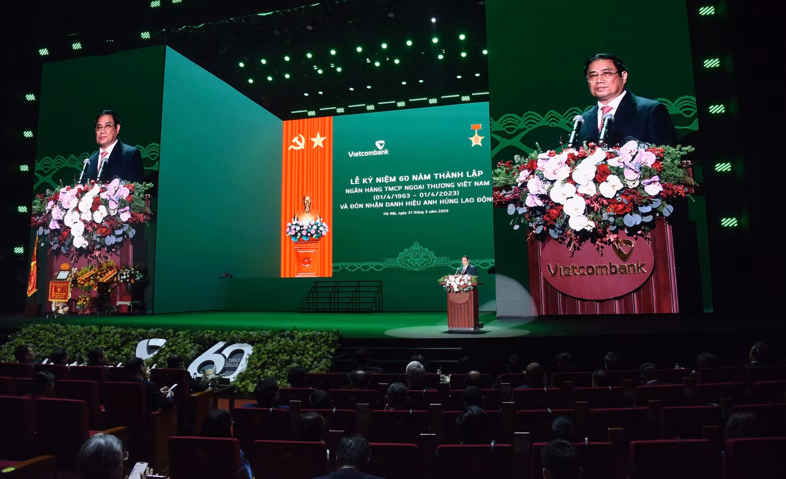Quang cảnh buổi lễ. Quang cảnh buổi lễ.