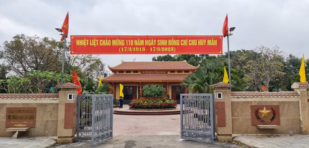 Nhà tưởng niệm Đại tướng Chu Huy Mân.