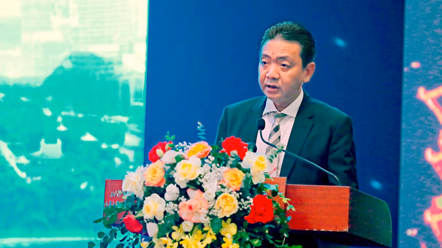 Thứ trưởng Bộ Văn hóa, Thể thao và Du lịch Hoàng Đạo Cương phát biểu tại Hội thảo. Thứ trưởng Bộ Văn hóa, Thể thao và Du lịch Hoàng Đạo Cương phát biểu tại Hội thảo.