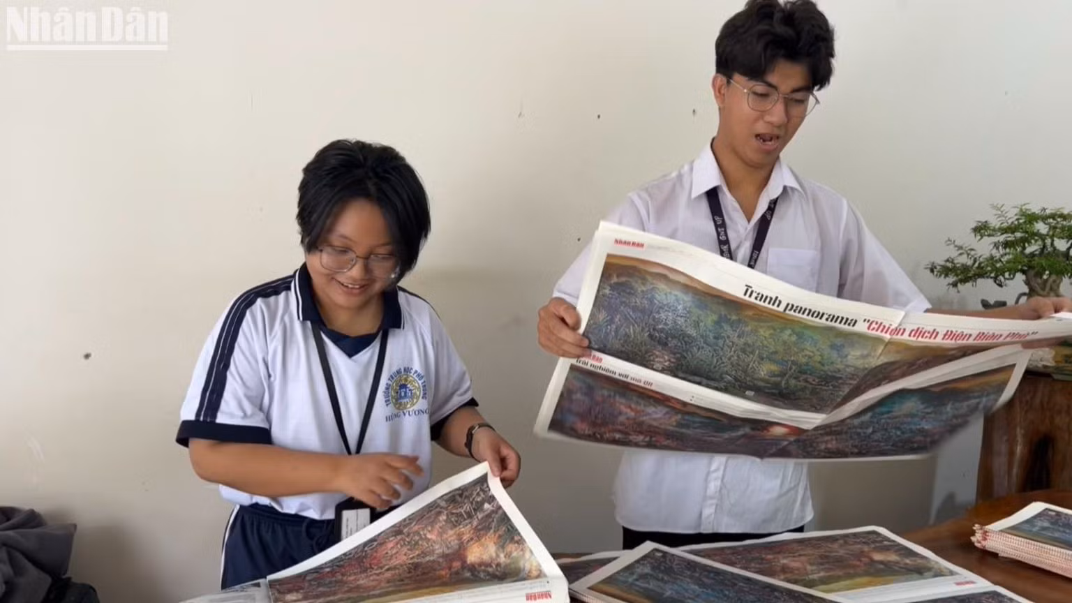 Cảm xúc bạn đọc khi đón nhận panorama “Chiến dịch Điện Biên Phủ”. Cảm xúc bạn đọc khi đón nhận panorama “Chiến dịch Điện Biên Phủ”.