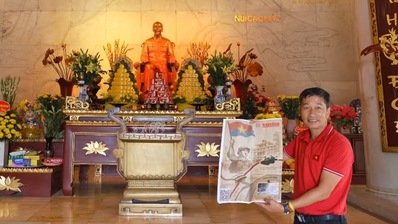 Phụ san đặc biệt của Báo Nhân Dân dâng lên Bác.