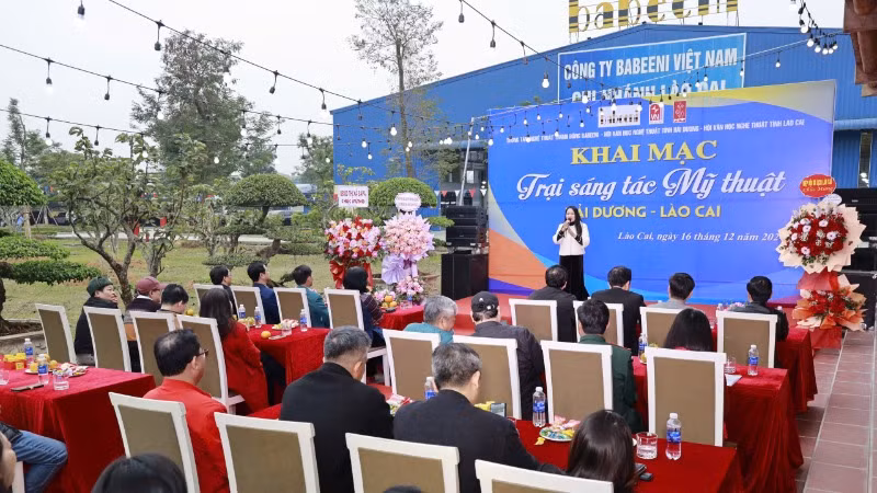 Toàn cảnh lễ khai mạc chiều 16/12.
