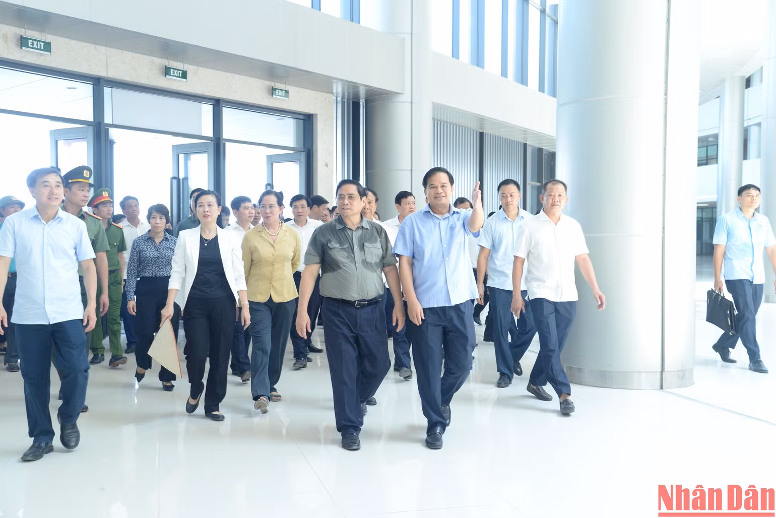 Thủ tướng Phạm Minh Chính kiểm tra công trình Cơ sở 2 Bệnh viện Bạch Mai tại thành phố Phủ Lý, tỉnh Hà Nam. Thủ tướng Phạm Minh Chính kiểm tra công trình Cơ sở 2 Bệnh viện Bạch Mai tại thành phố Phủ Lý, tỉnh Hà Nam.