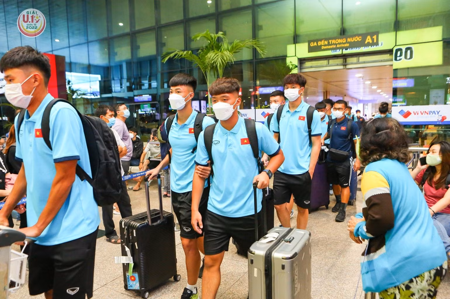 U20 Việt Nam di chuyển vào Bình Dương để tham dự Giải U19 quốc tế. (Ảnh: VFF)