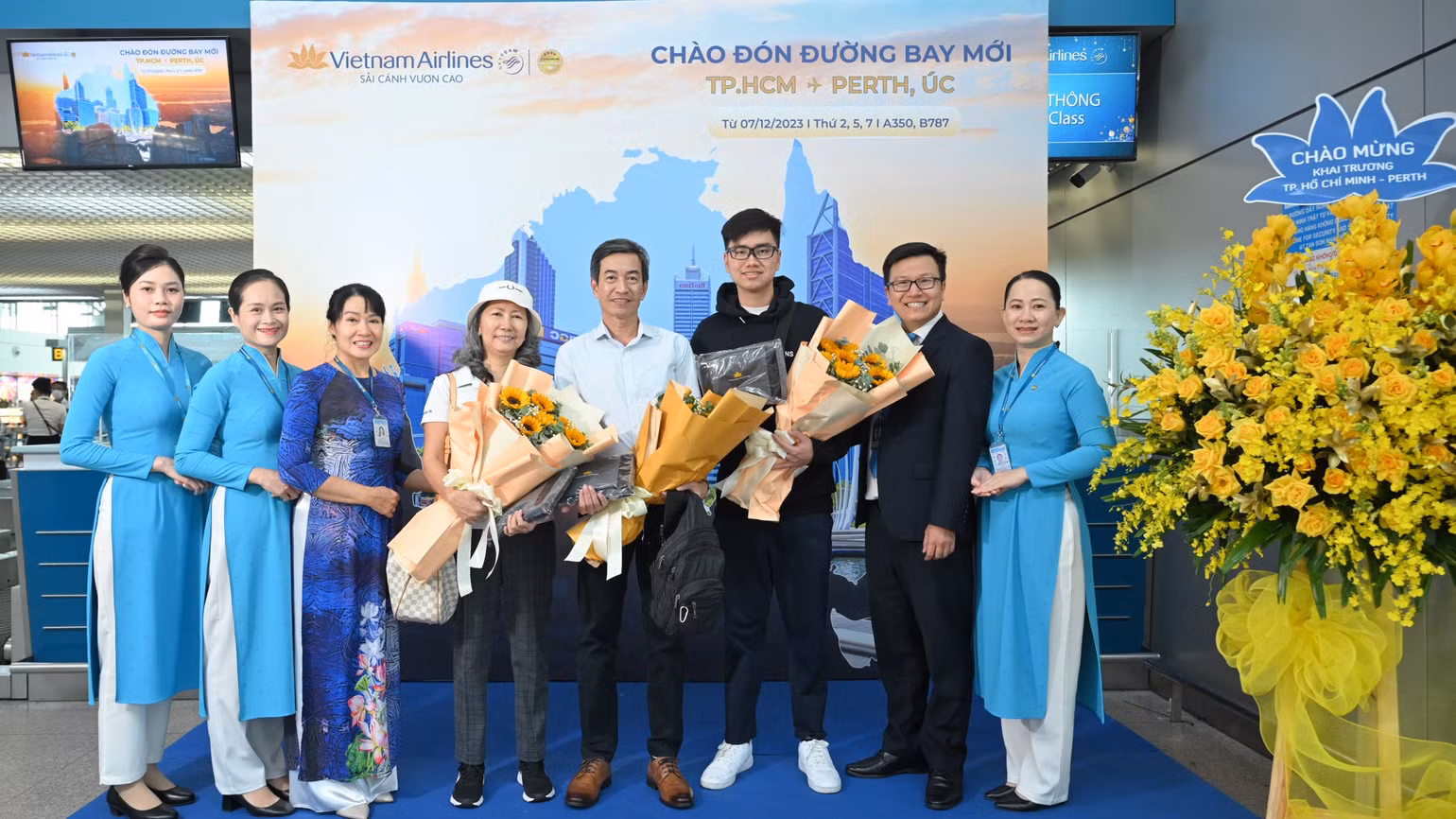 Vietnam Airlines khai trương đường bay Thành phố Hồ Chí Minh-Perth (Australia). Ảnh: VNA. Vietnam Airlines khai trương đường bay Thành phố Hồ Chí Minh-Perth (Australia). Ảnh: VNA.