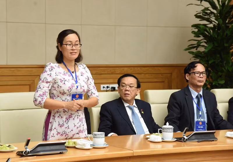 Cô Phạm Thị Tâm - giáo viên lớp mẫu giáo thôn Phú Đồng, Trường mầm non Phú Mỡ, huyện Đồng Xuân, tỉnh Phú Yên chia sẻ về công việc của mình. Cô Phạm Thị Tâm - giáo viên lớp mẫu giáo thôn Phú Đồng, Trường mầm non Phú Mỡ, huyện Đồng Xuân, tỉnh Phú Yên chia sẻ về công việc của mình.