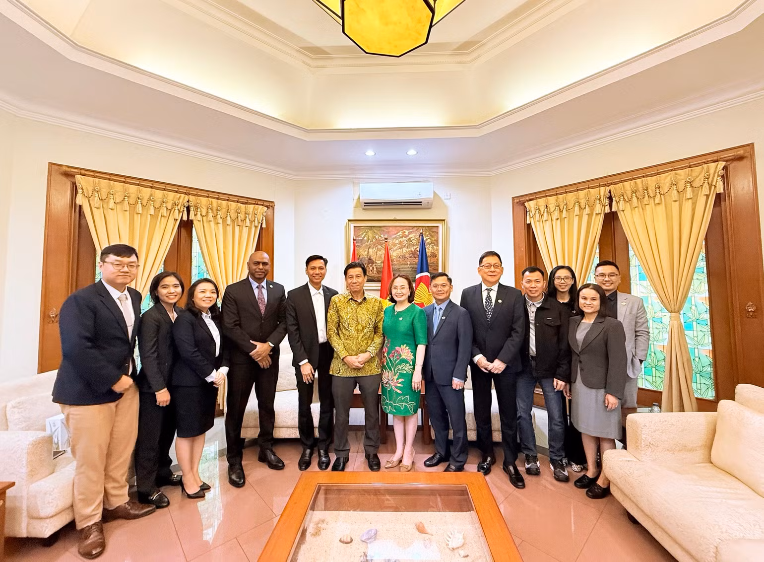 Ngày 26/2/2025, TTC AgriS gặp gỡ và trao đổi cùng Ngài Đại sứ đặc mệnh toàn quyền nước CHXHCN Việt Nam tại Indonesia Tạ Văn Thông - thúc đẩy hợp tác song phương Việt Nam-Indonesia