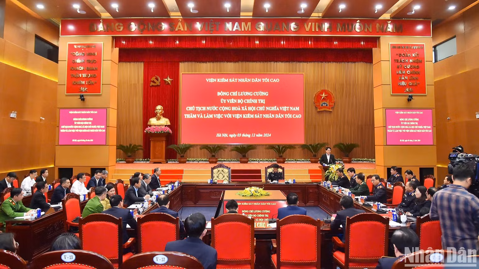 Toàn cảnh buổi làm việc.