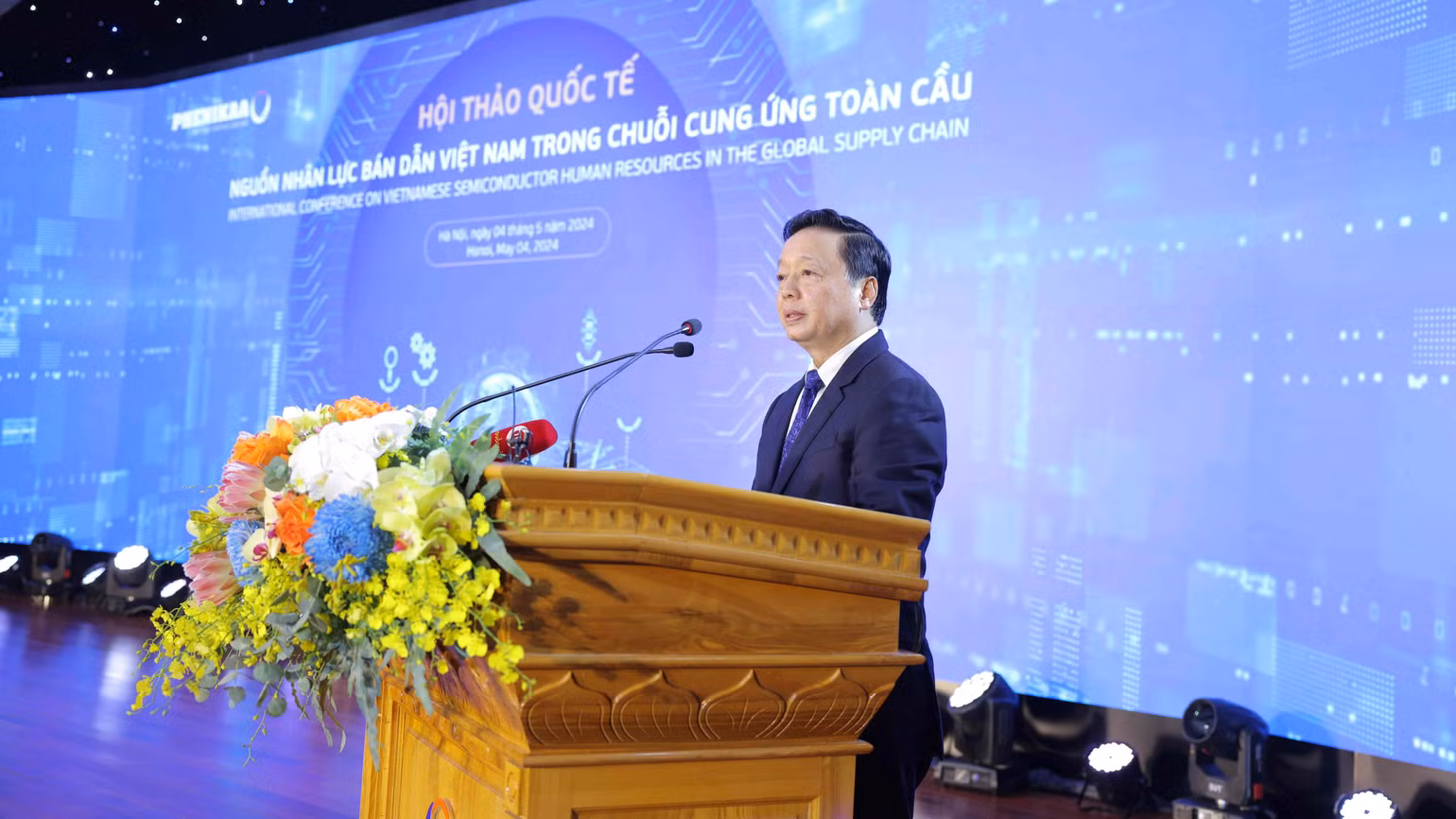 Phó Thủ tướng Chính phủ Trần Hồng Hà phát biểu ý kiến tại hội thảo. Ảnh: Lệ Cẩm. Phó Thủ tướng Chính phủ Trần Hồng Hà phát biểu ý kiến tại hội thảo. Ảnh: Lệ Cẩm.