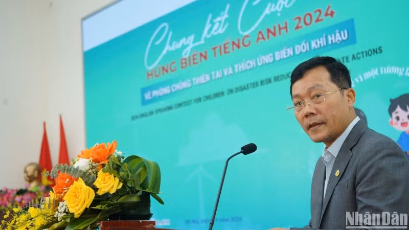 Ông Nguyễn Văn Tiến, Giám đốc Ban quản lý dự án trung ương, Phó Cục trưởng Cục Quản lý đê điều và Phòng, chống thiên tai, (Bộ Nông nghiệp và Phát triển Nông thôn) phát biểu khai mạc cuộc thi.