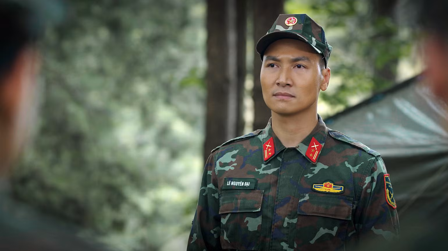 Mạnh Trường trong vai Trung tá Lê Nguyên Đại.