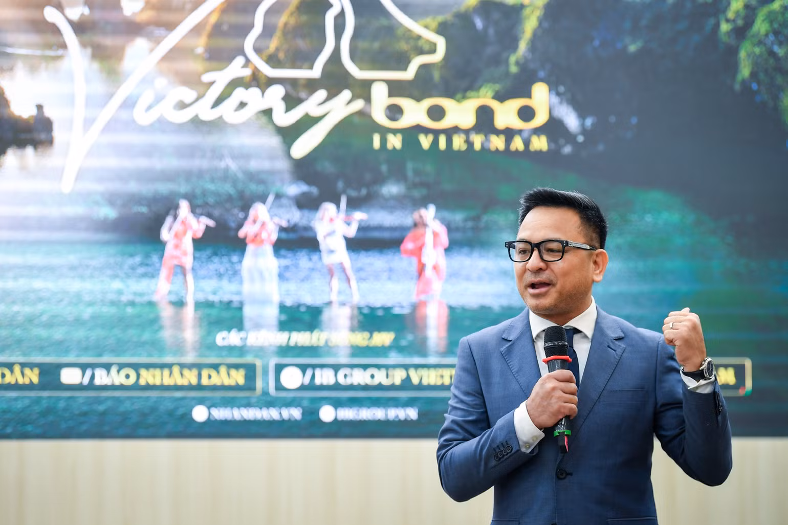Chủ tịch IB Group Nguyễn Thùy Dương chia sẻ về quá trình thực hiện MV.