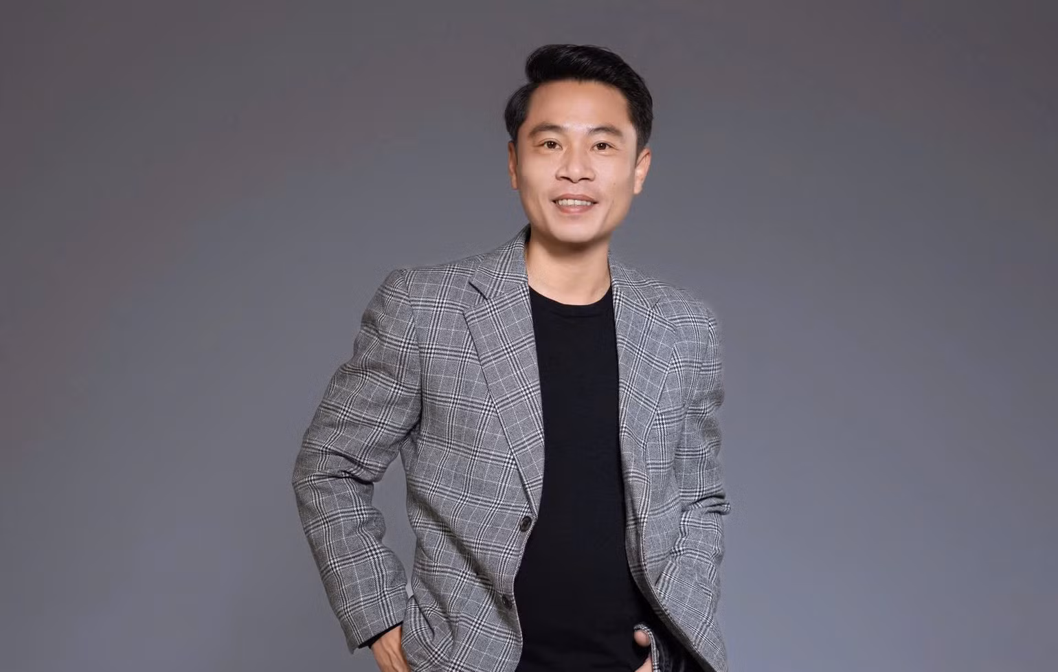 Đạo diễn Phạm Hoàng Giang được biết đến với nhiều chương trình nghệ thuật quy mô lớn.