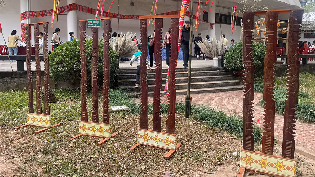 Lịch tre của người Mường Hòa Bình.