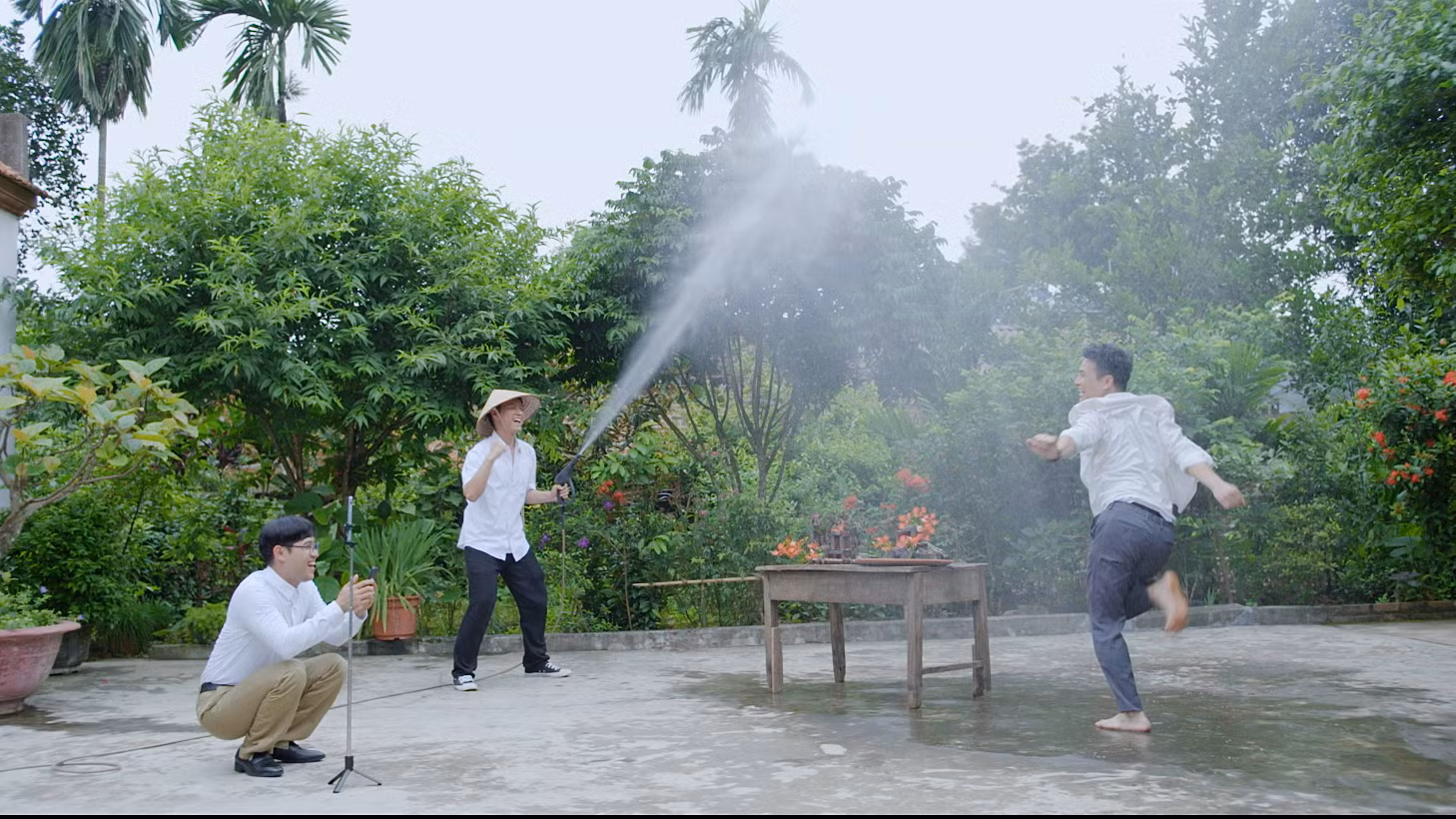 Anh Đức trong phân đoạn nhảy quay TikTok. Anh Đức trong phân đoạn nhảy quay TikTok.